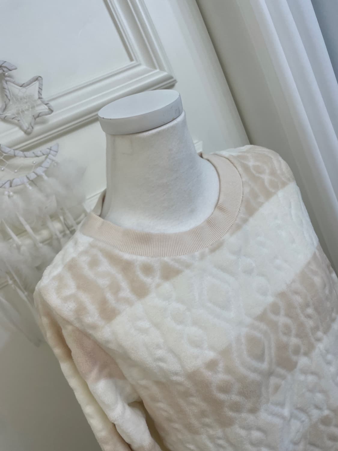 ivory beige stripe soft warm mtm top 상품이미지7