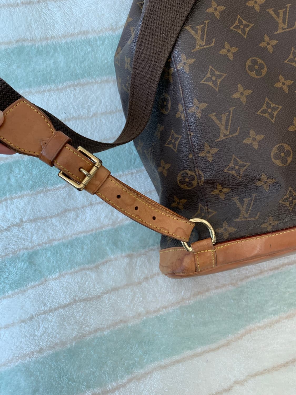 루이비통 몽수리 백팩 상품이미지8