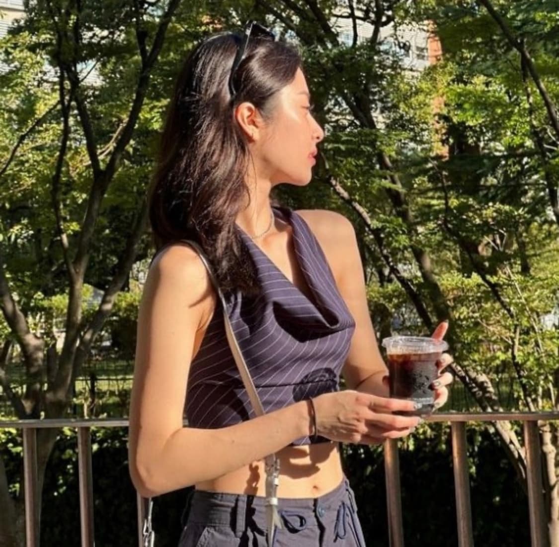 NOT YOUR ROSE 낫유어로즈 드레이핑 홀터넥 탑 상품이미지4