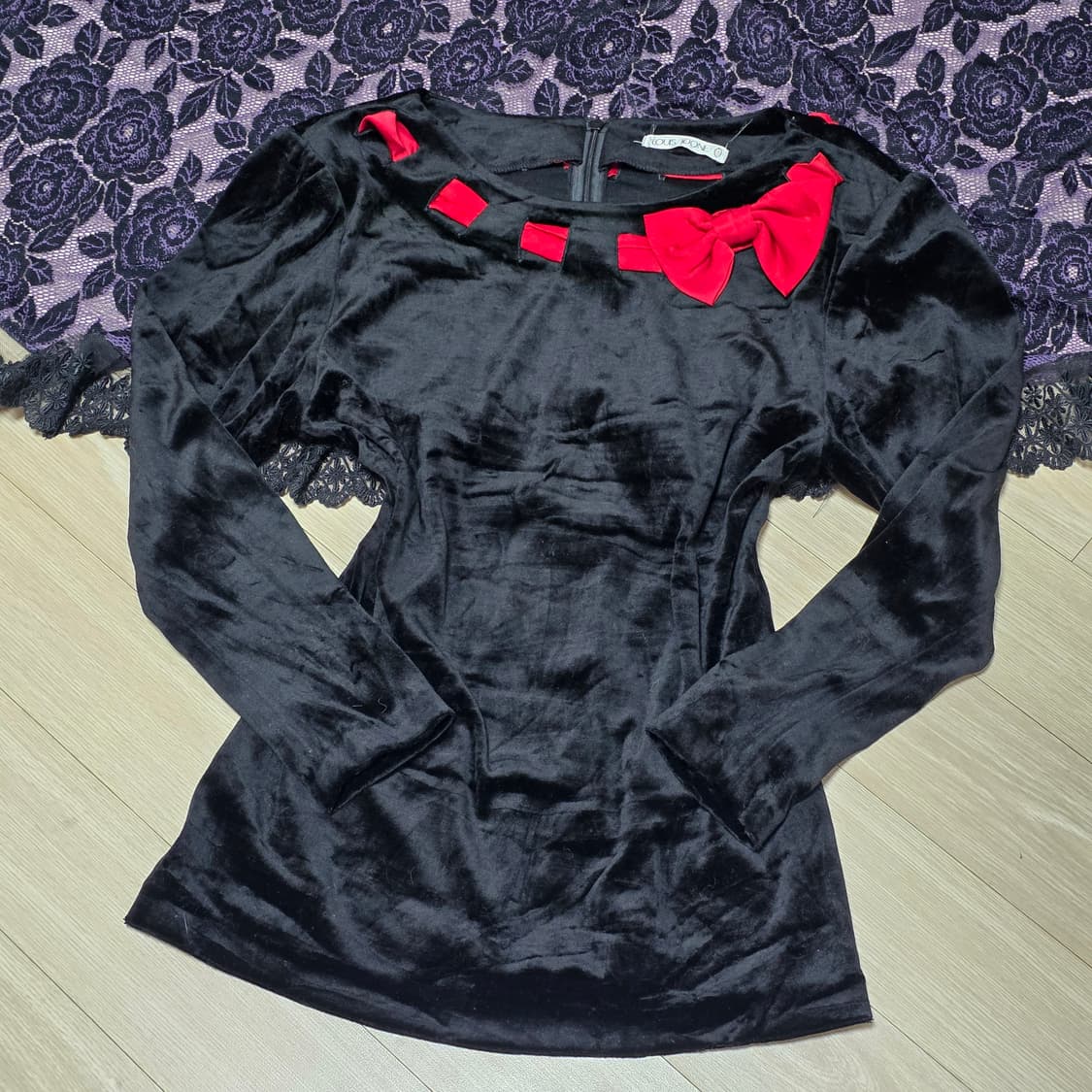 일본빈티지)블랙x레드 리본 마법소녀키키st 고딕 벨벳 로맨틱 블라우스 상품이미지1