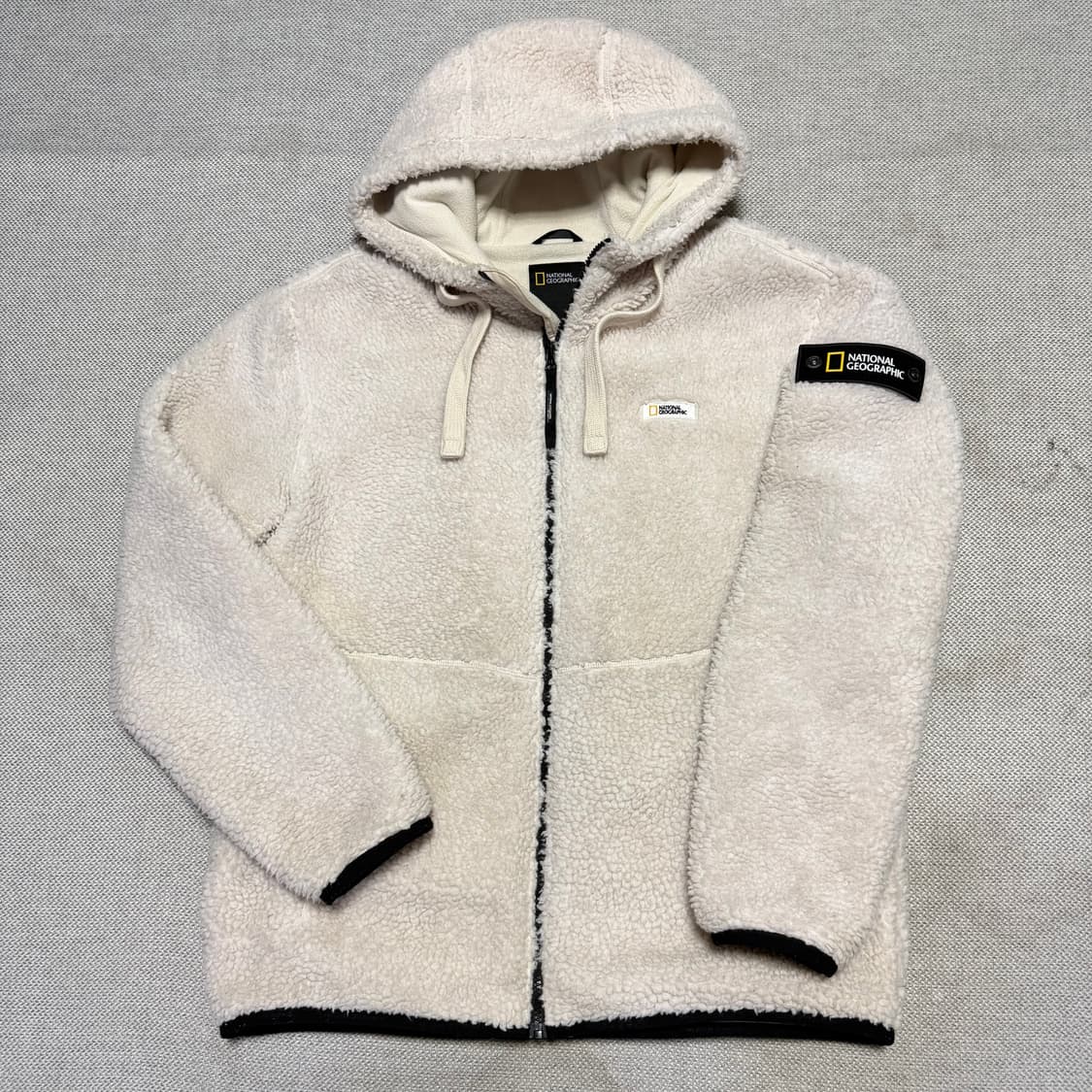 내셔널지오그래픽 뽀글이 후리스 후디 상품이미지1