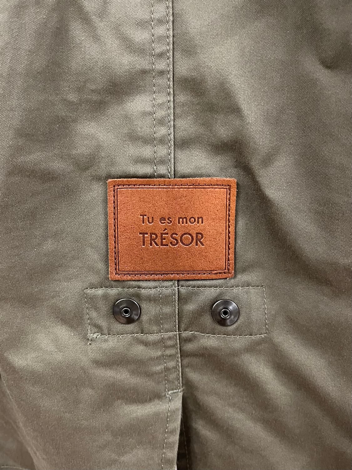 TU ES MON TRESOR 진주 피쉬테일 파카 상품이미지9