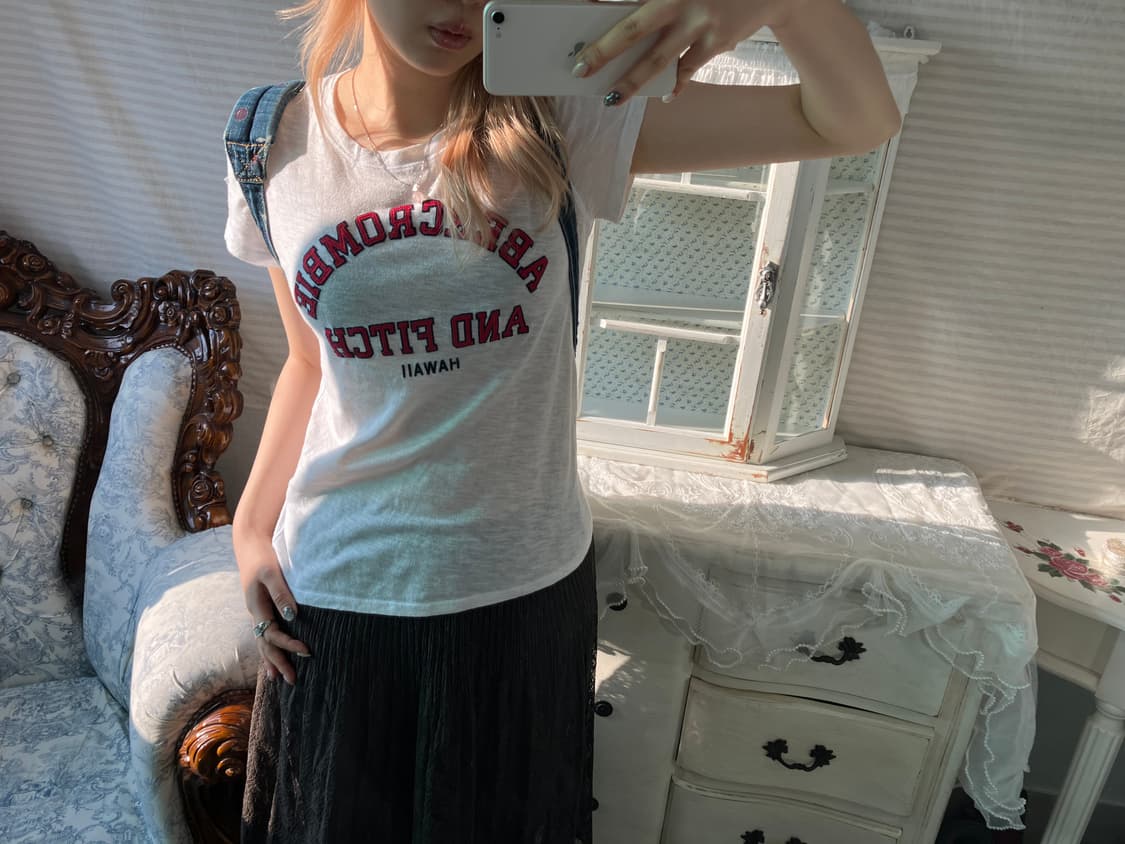 아베크롬비 화이트 패치 반팔 티셔츠 상품이미지3