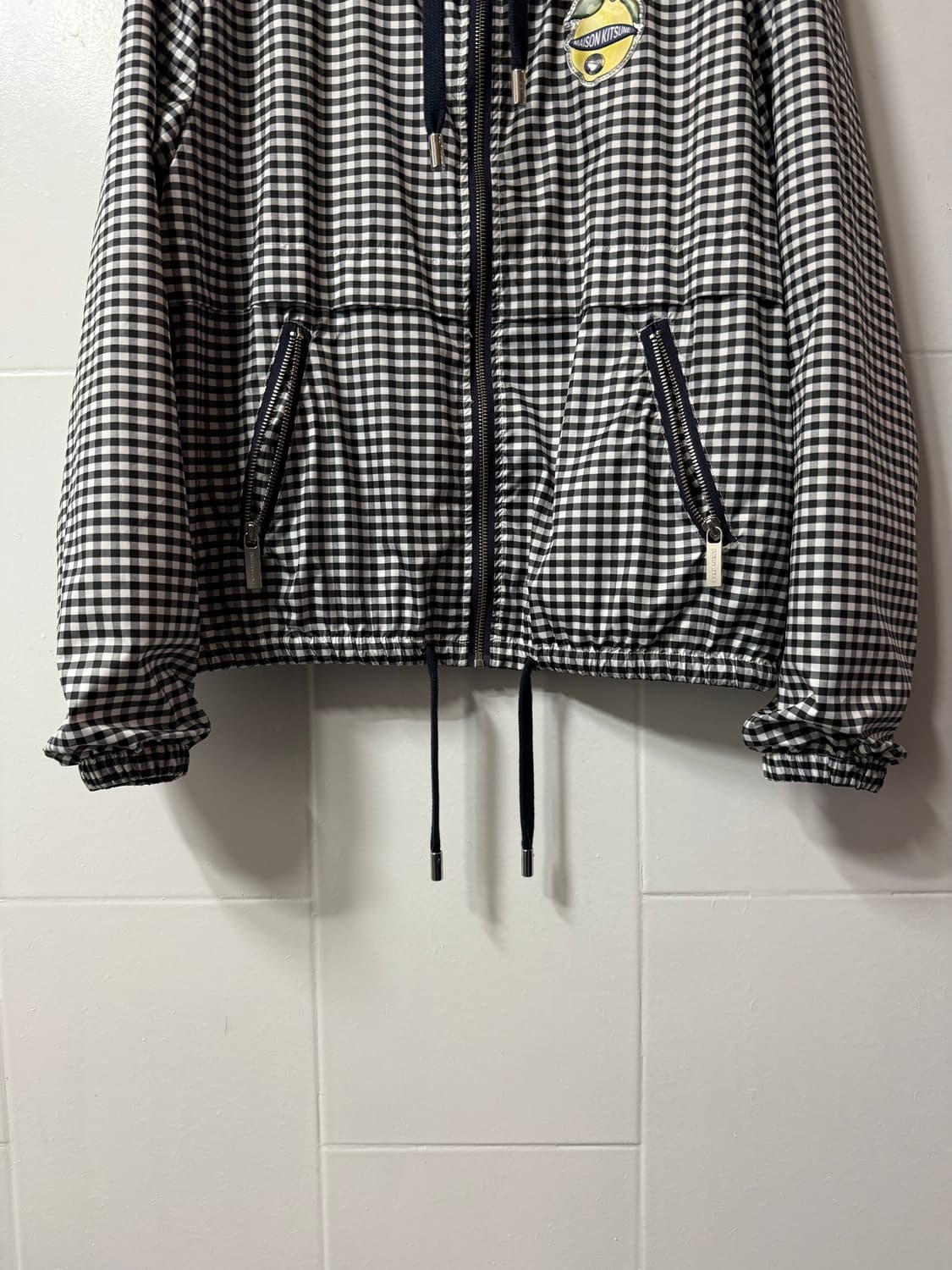 메종키츠네 레몬패치 컬렉션 바람막이 상품이미지5