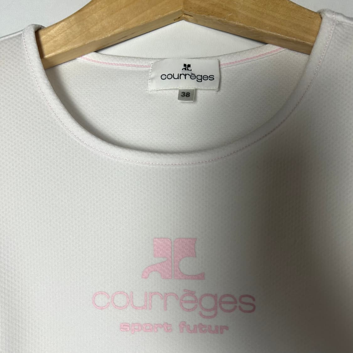 [COURREGES] 꾸레쥬 로고 프린팅 반팔티셔츠 상품이미지4