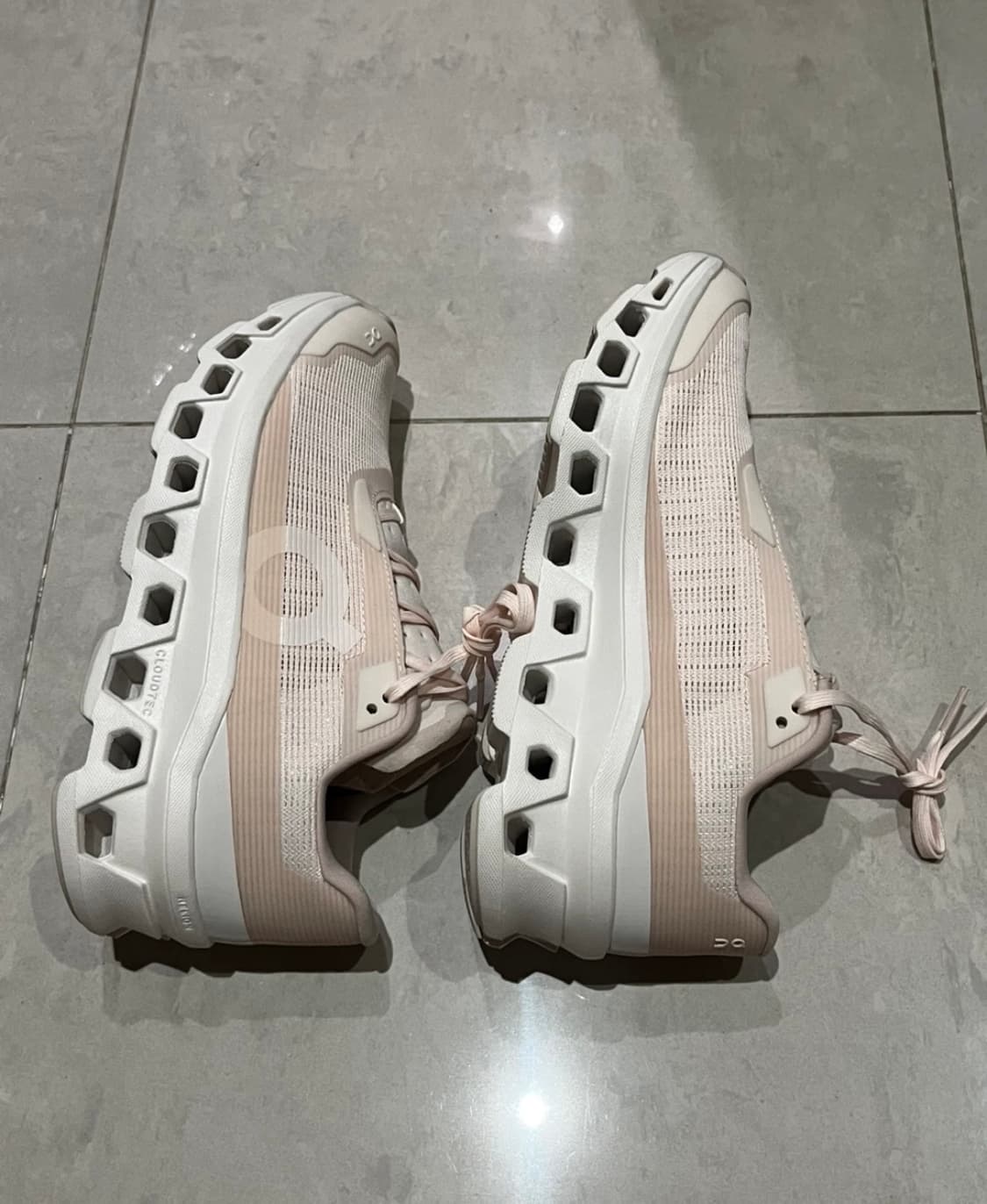 온러닝 클라우드 몬스터 보이드 상품이미지3