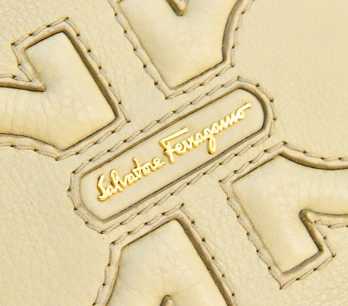 페라가모 간치니 숄더백 (정품) 상품이미지7