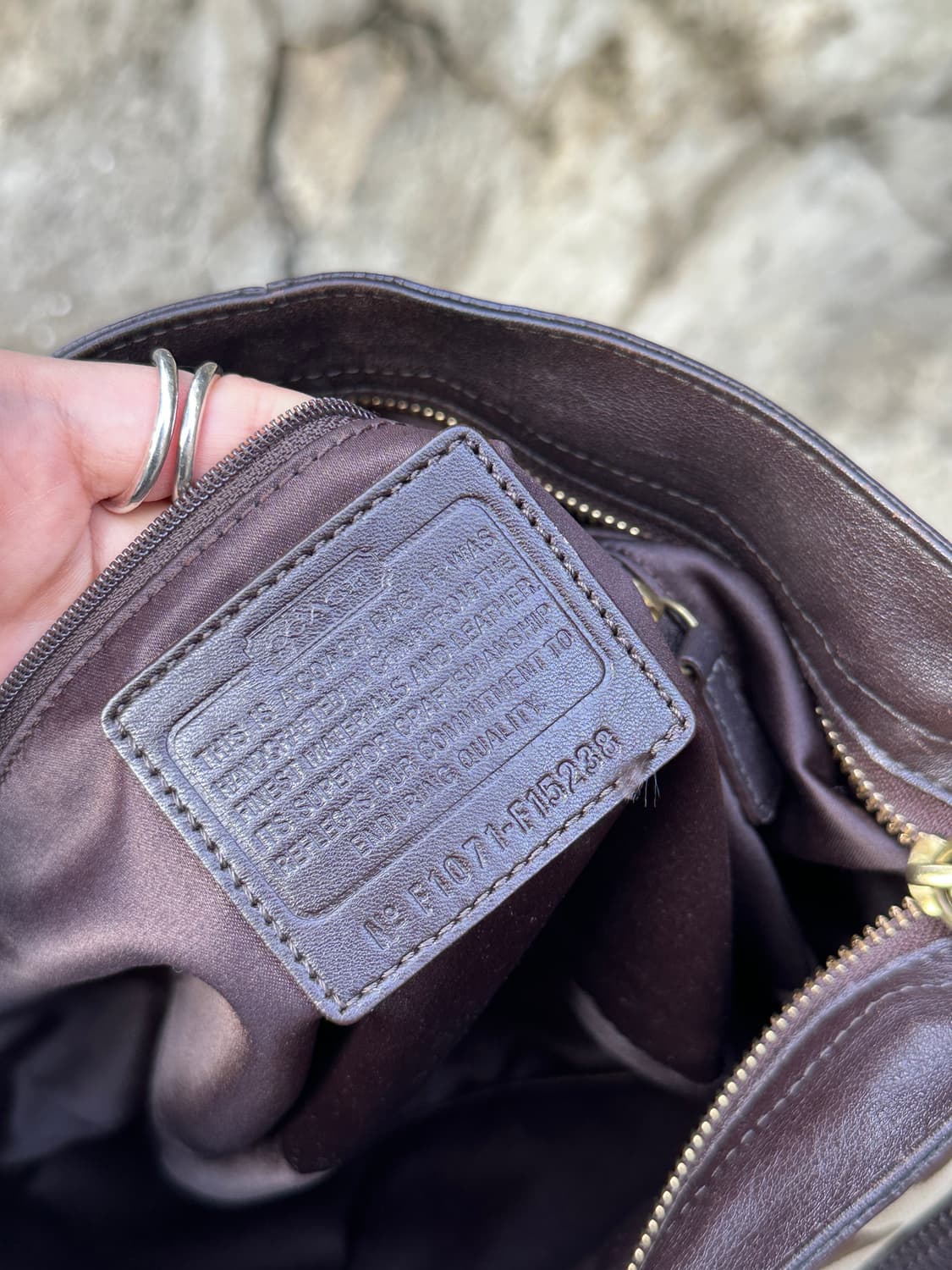 COACH stud point shoulder bag 상품이미지8