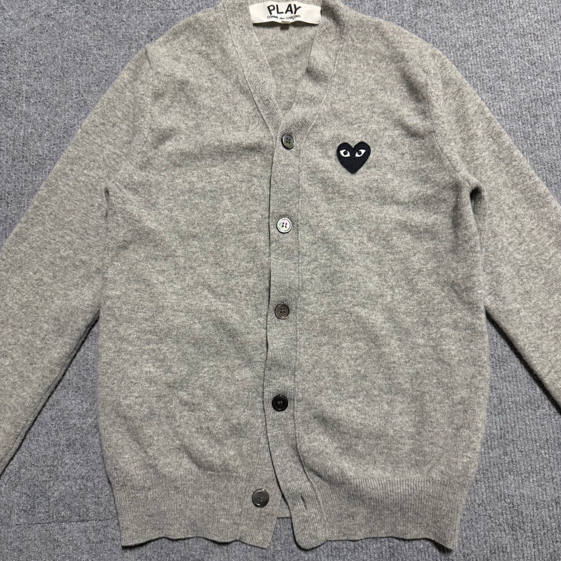 꼼데가르송 그레이 가디건 m 정품 상품이미지2