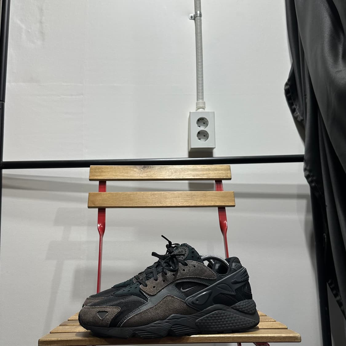 265) 나이키 운동화 남성 남자 신발 허라취 블랙 상품이미지3