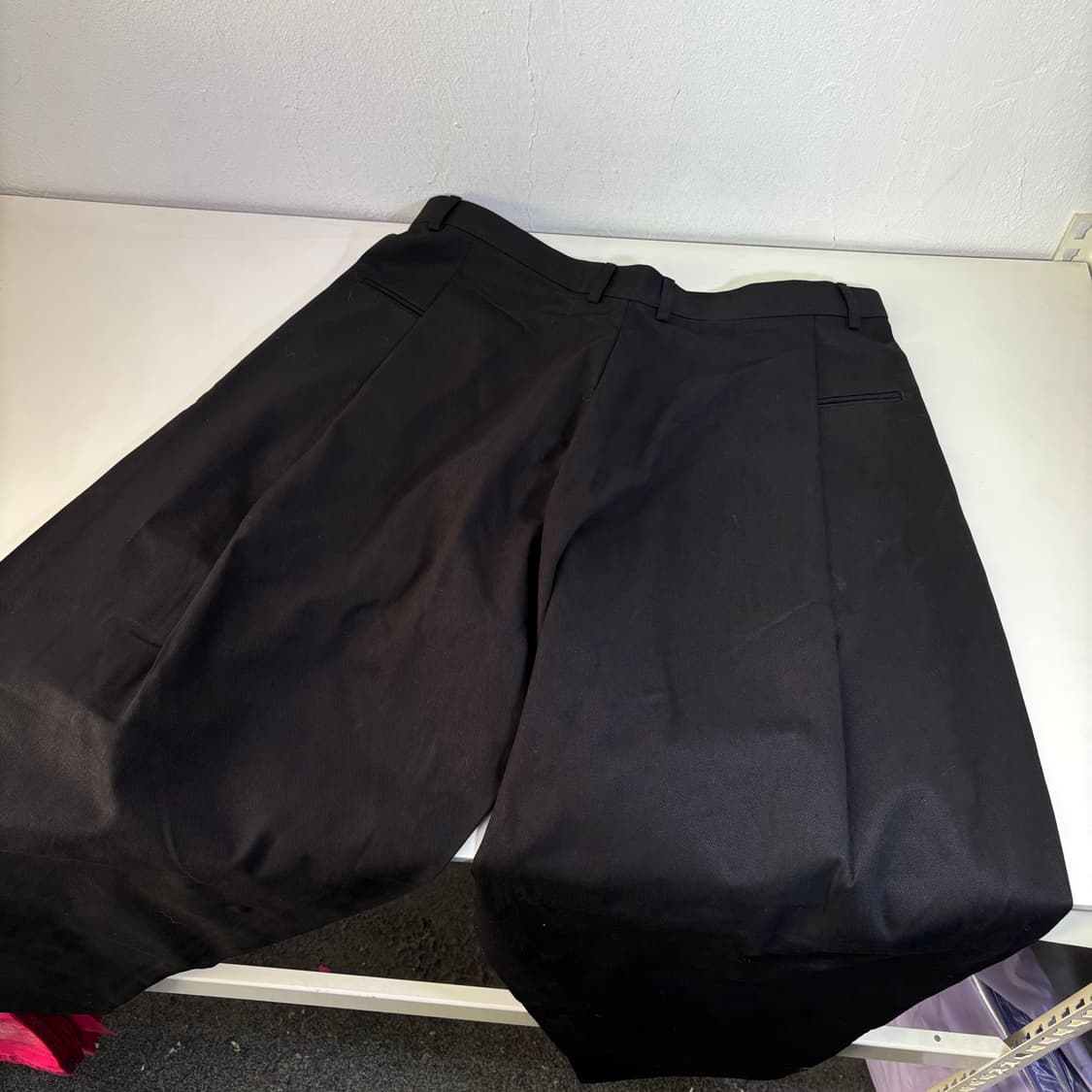 L 브아빗 블랙 하이웨스트 벌룬핏 핀턱 치노팬츠 상품이미지4