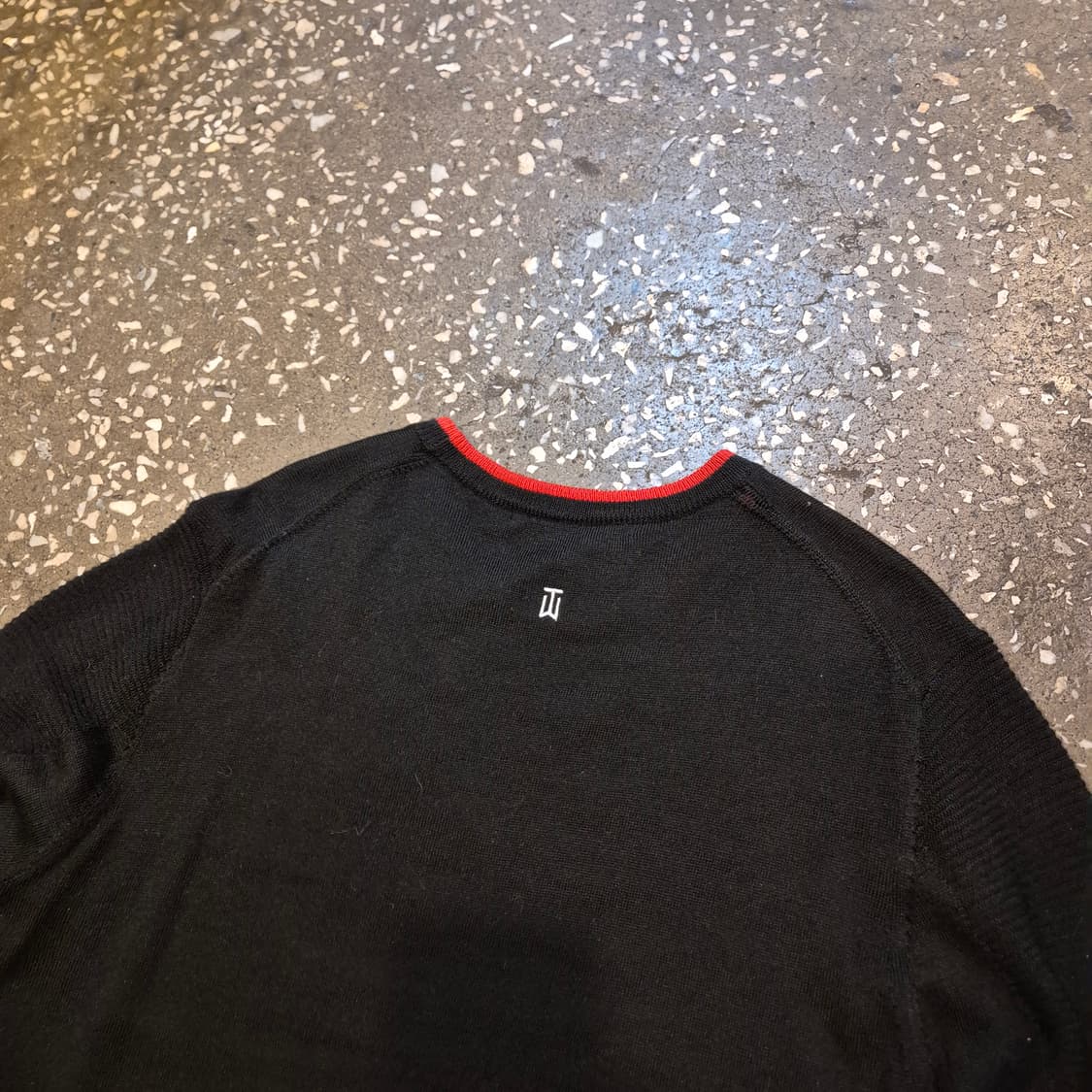 (M) 나이키 x 타이거우즈 블랙 니트 상품이미지8