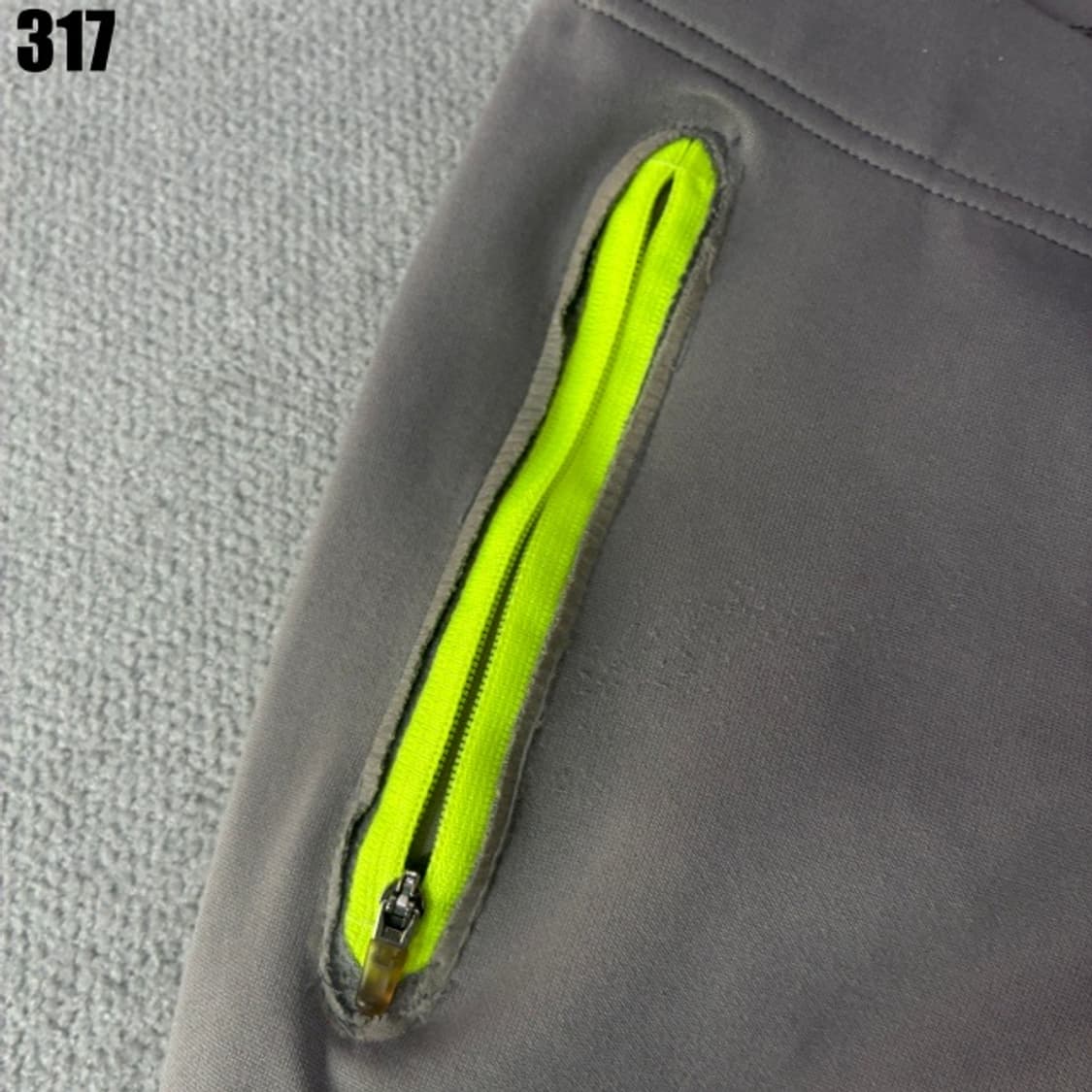 나이키 베이지색 바지 상품이미지9