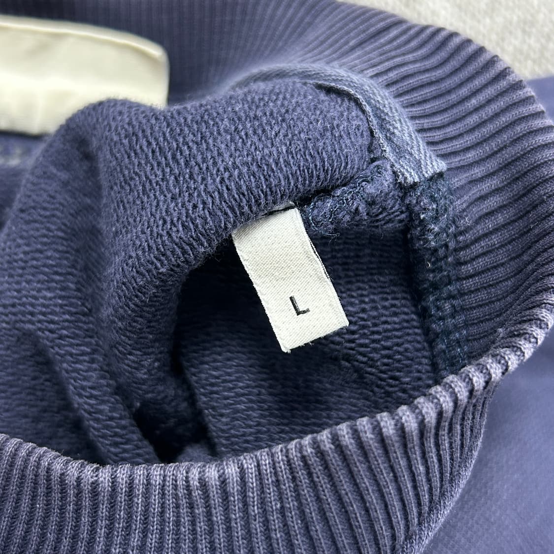 아미 스몰하트 크루넥 맨투맨(L) 상품이미지3