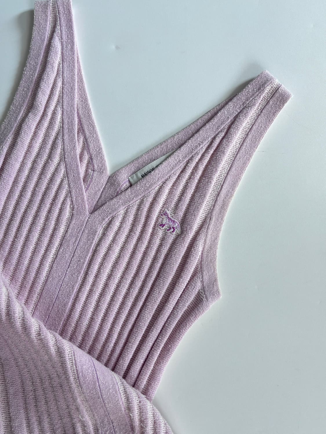 Maison Kitsune 메종키츠네 핑크 니트 슬리브리스 상품이미지1