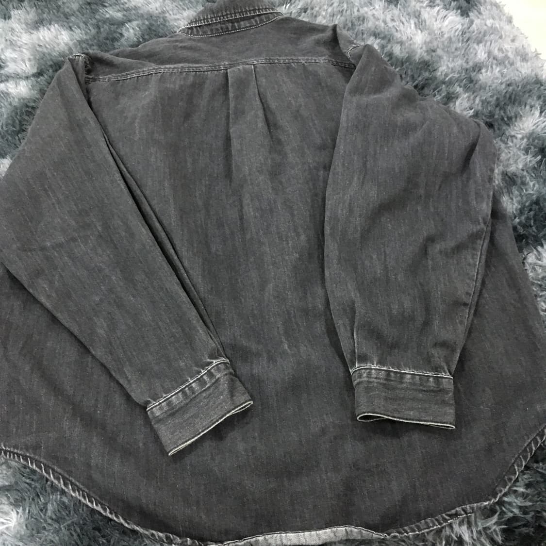 투티/0150 라퍼지스토어 블랙 흑청 데님 셔츠 상품이미지5