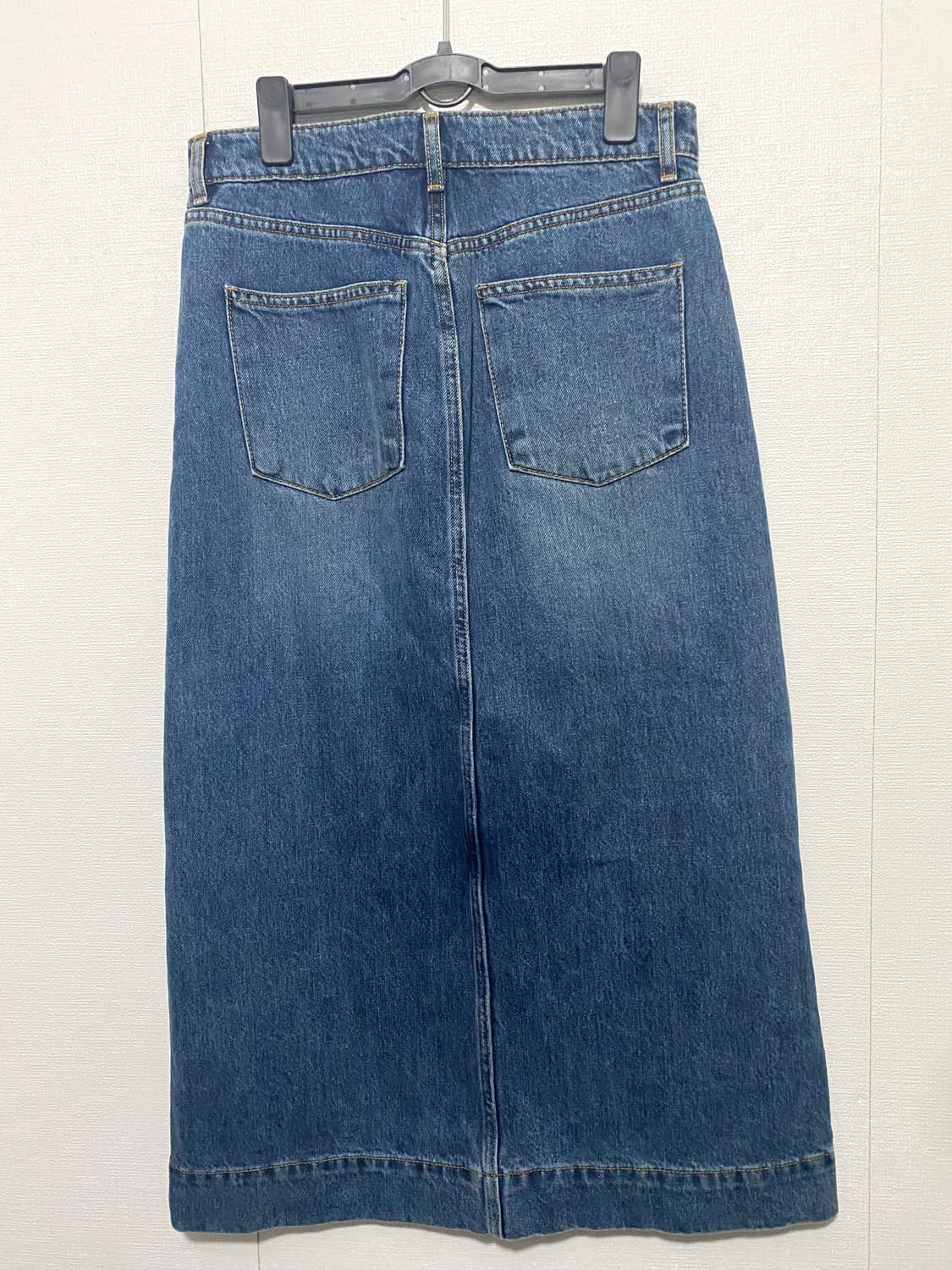 더바넷 앞트임 롱 데님 스커트 상품이미지4