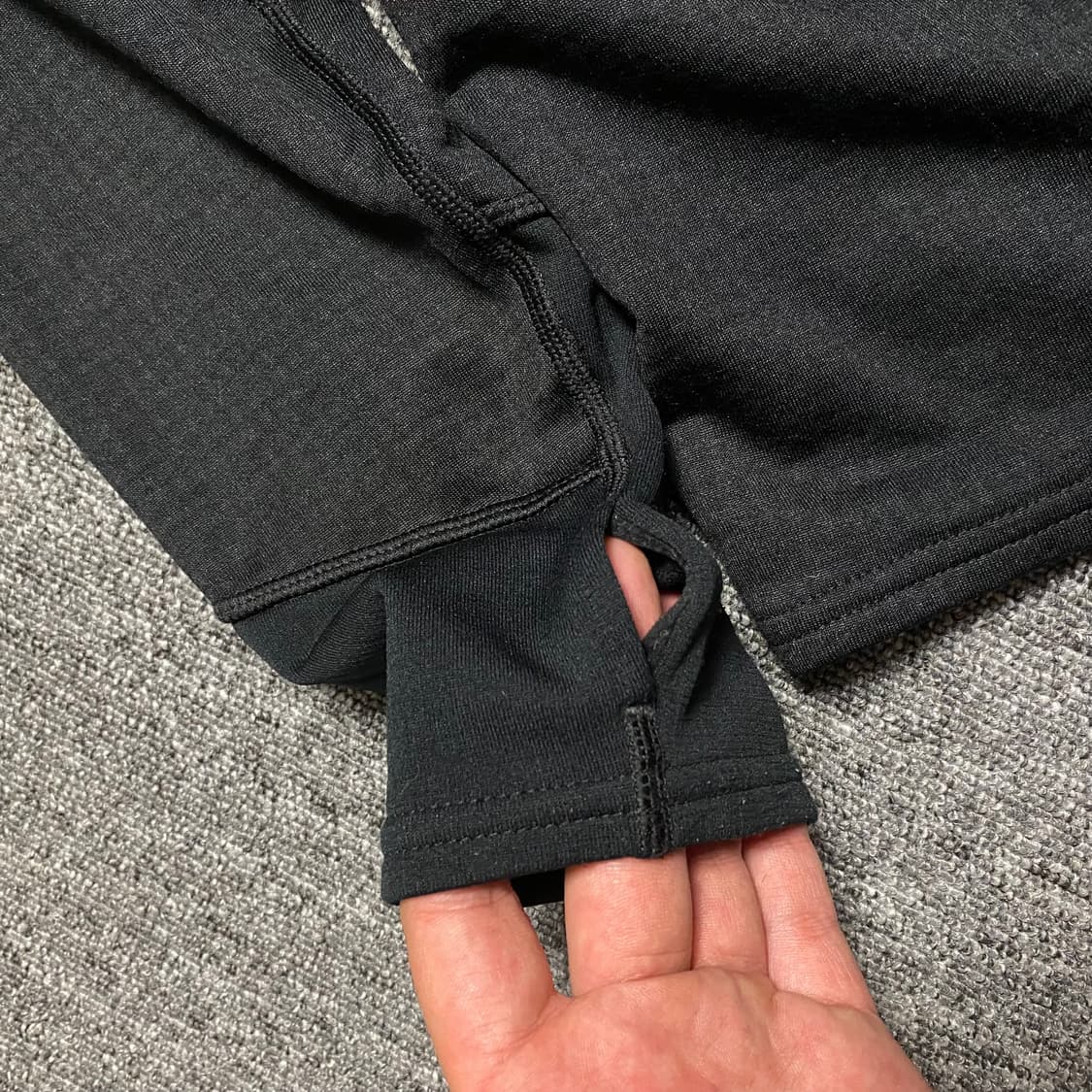 🌊 Patagonia R1 Zip-up Black XL 상품이미지7