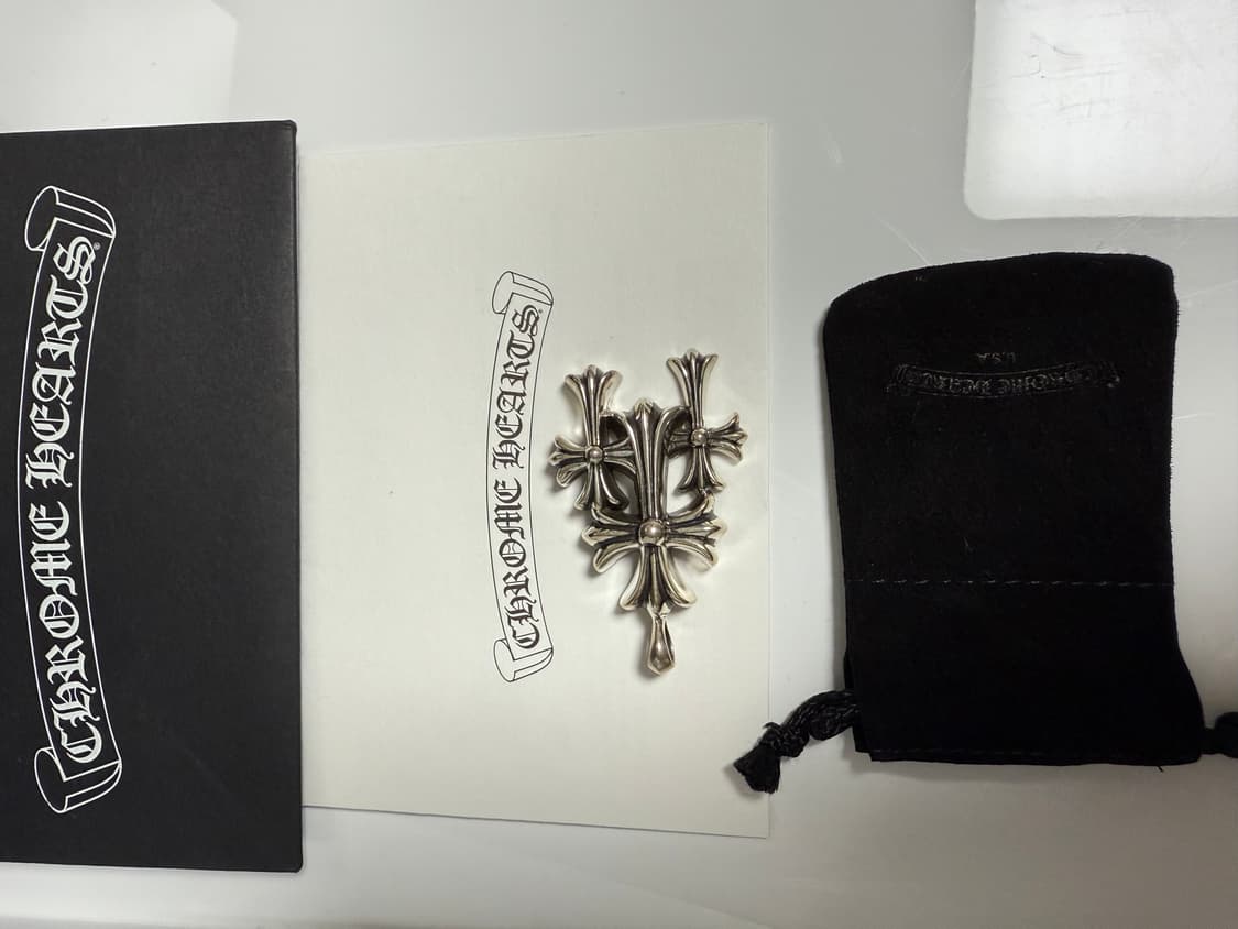 새상품 Chromehearts 크롬하츠 트리플 크로스 펜던트 상품이미지1
