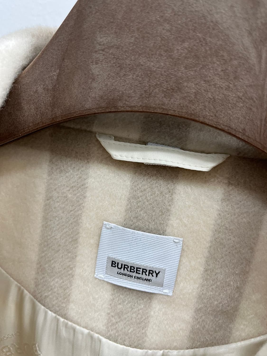 여) 버버리 신형 키즈 캐시미어 코트  상품이미지7