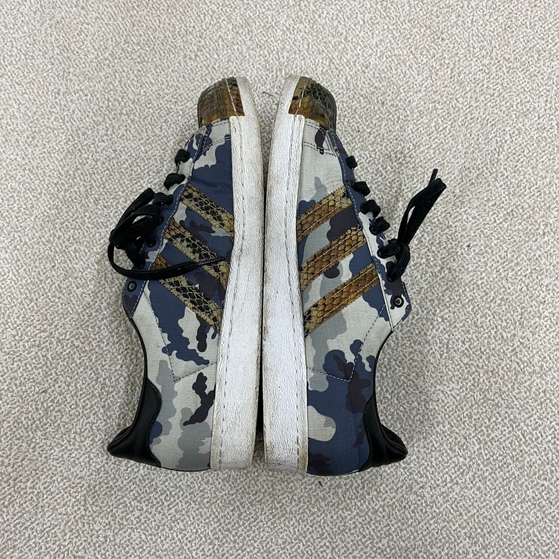 [265] 아디다스 슈퍼스타 80s 오디티 카모플라쥬 운동화 신발 011 상품이미지5