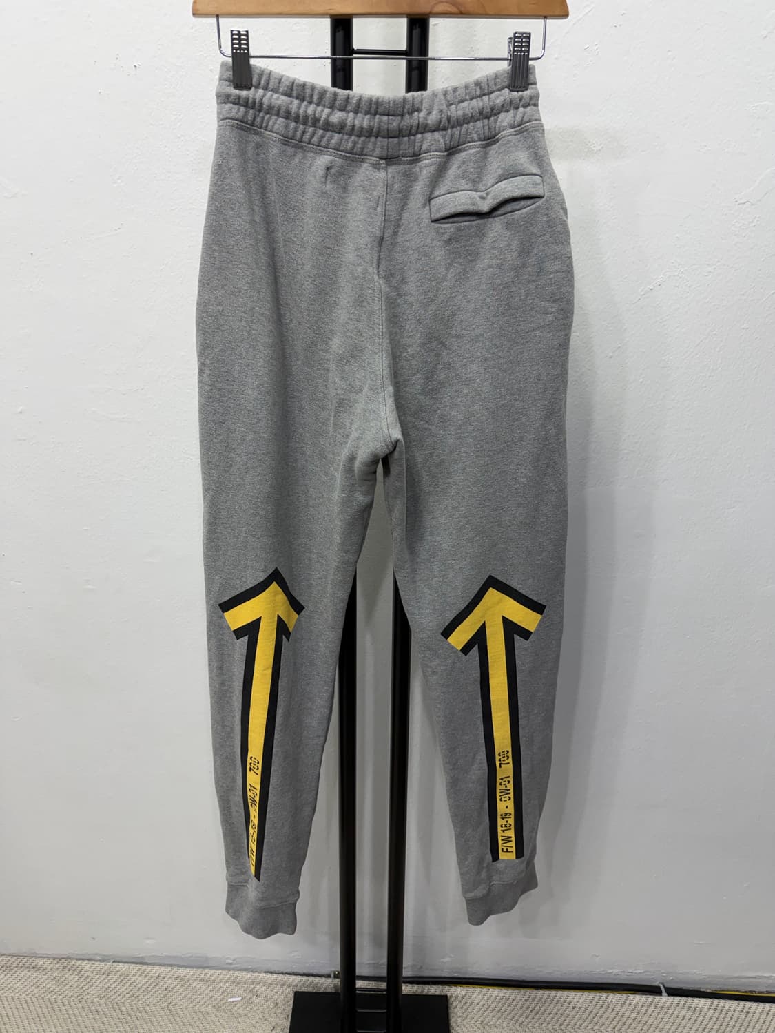 정품) 오프화이트 후드 조거팬츠 셋업 상품이미지4