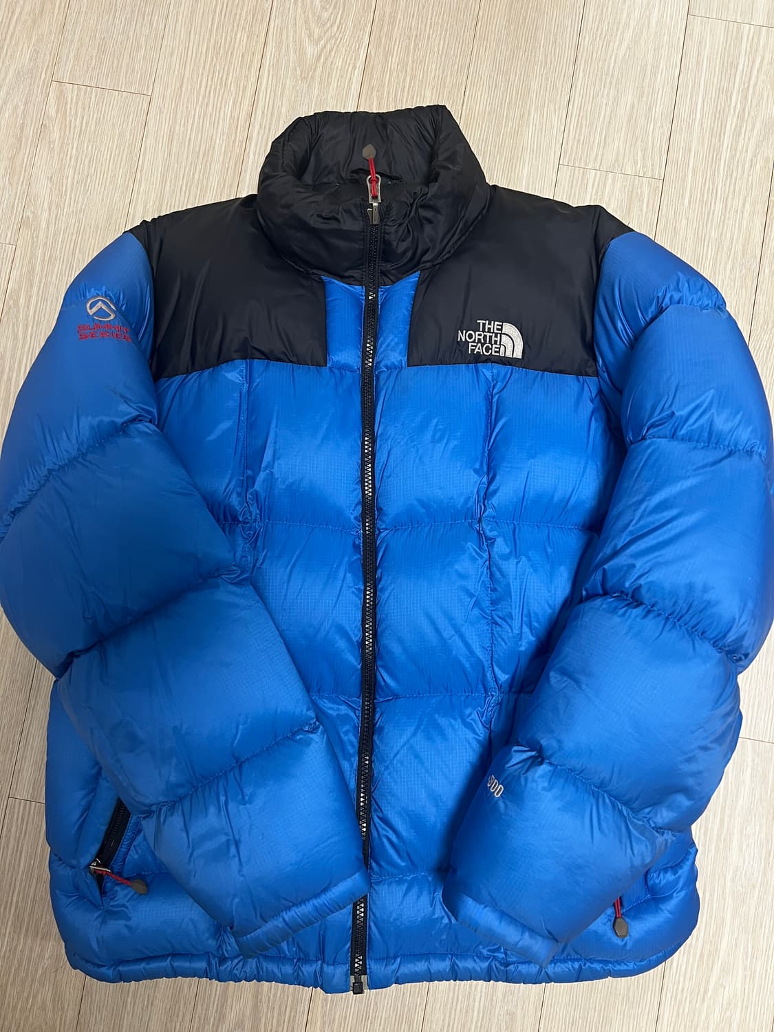 노스페이스 800 패딩 상품이미지1