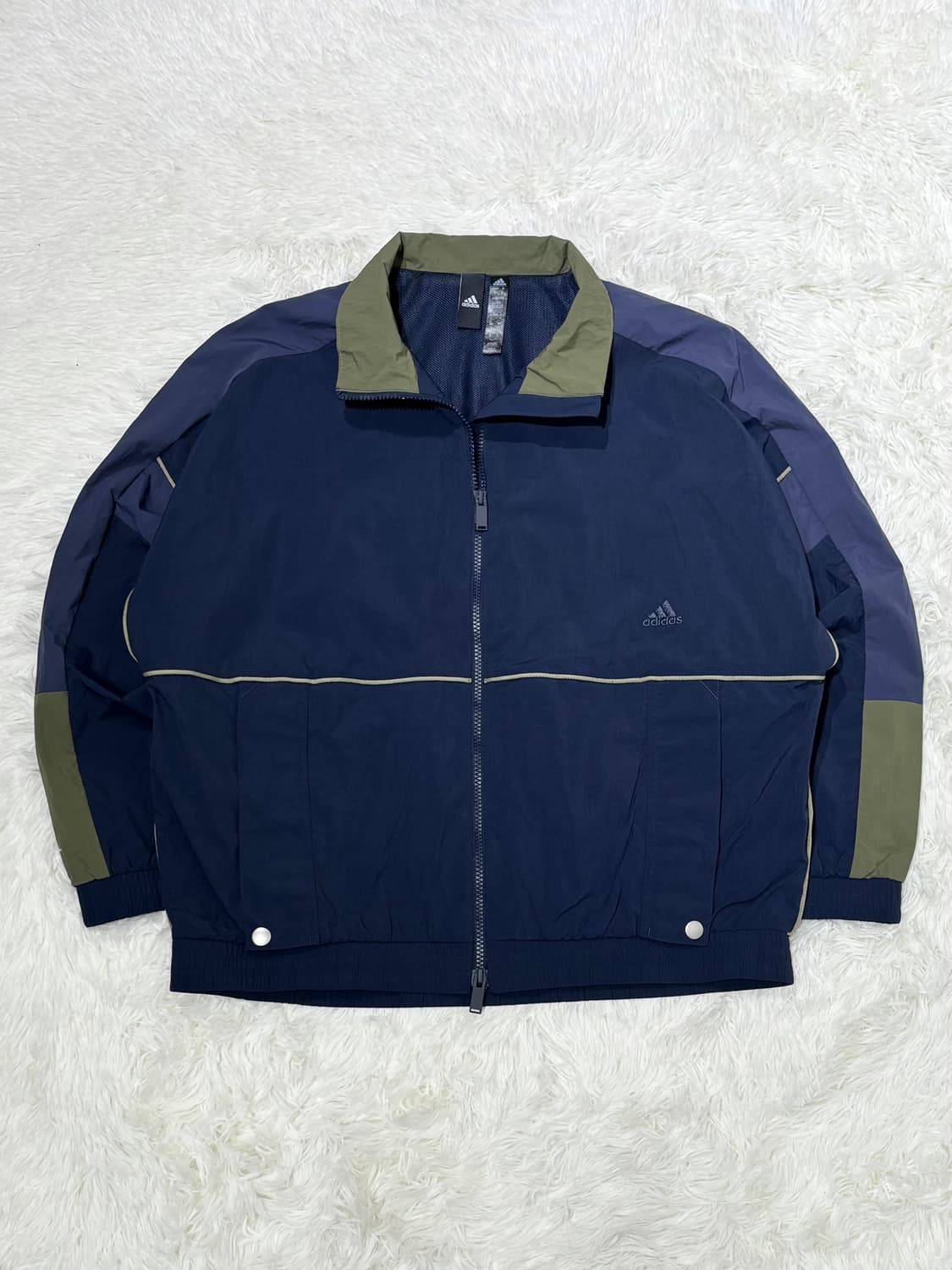 아디다스 스몰로고 투웨이 바람막이 상품이미지5