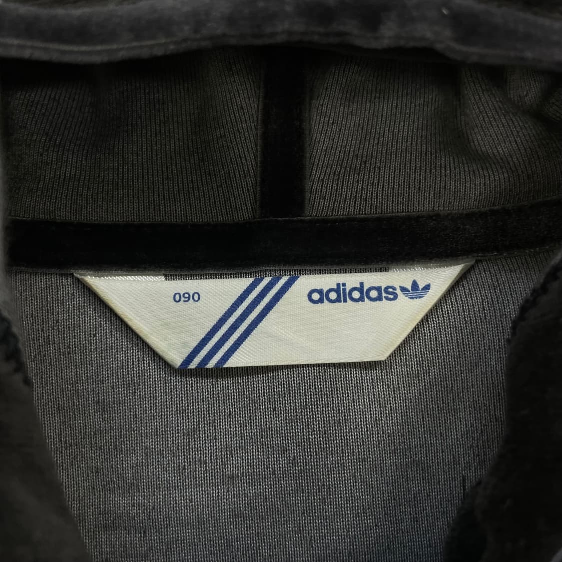 아디다스 파이어버드 셔링 벨벳 후드집업 상품이미지4