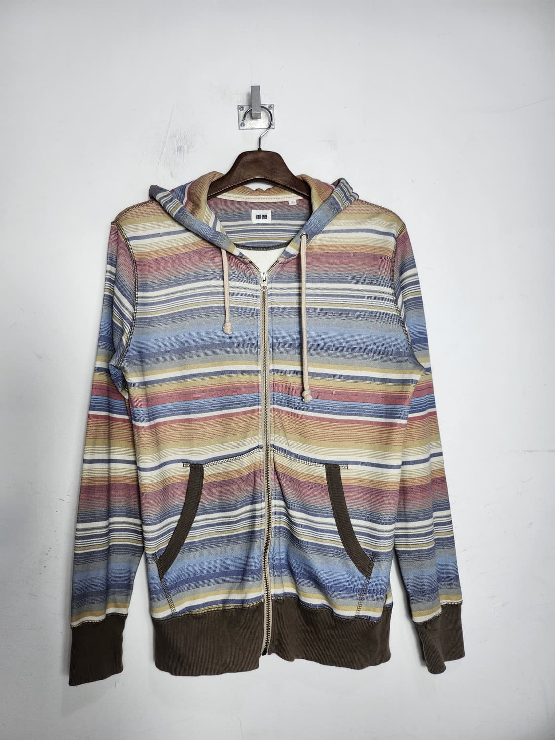 유니클로 빈티지 스트라이프 후드 집업 상품이미지1