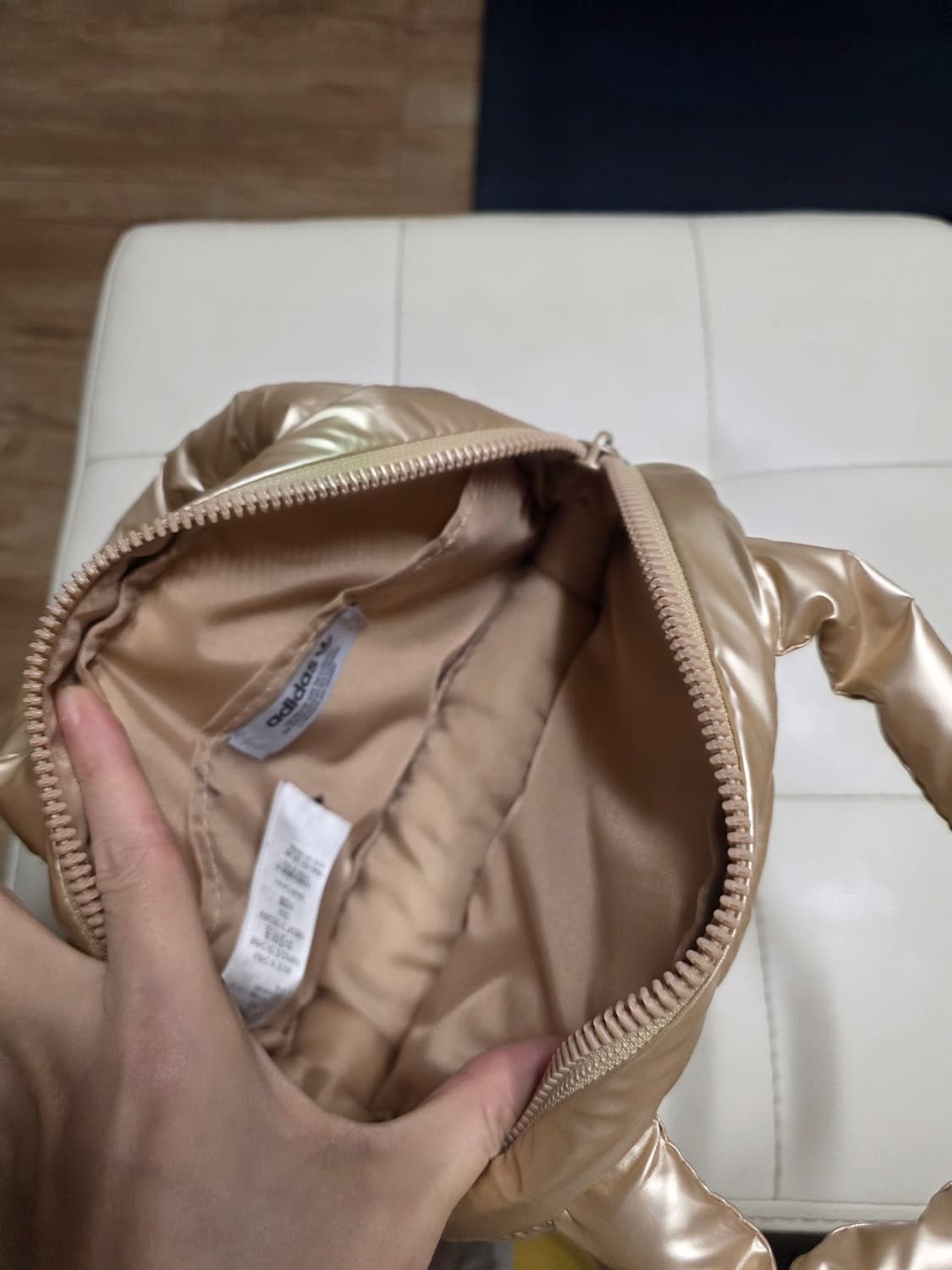 아디다스 패딩 토트백 (매장판  상품이미지4