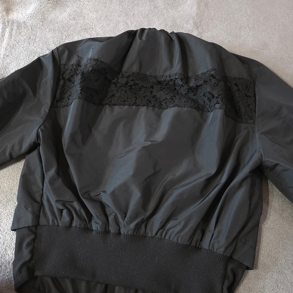 N21 누메로벤투노 여성 시스루 레이스 ma-1 봄버 자켓 블랙 상품이미지3