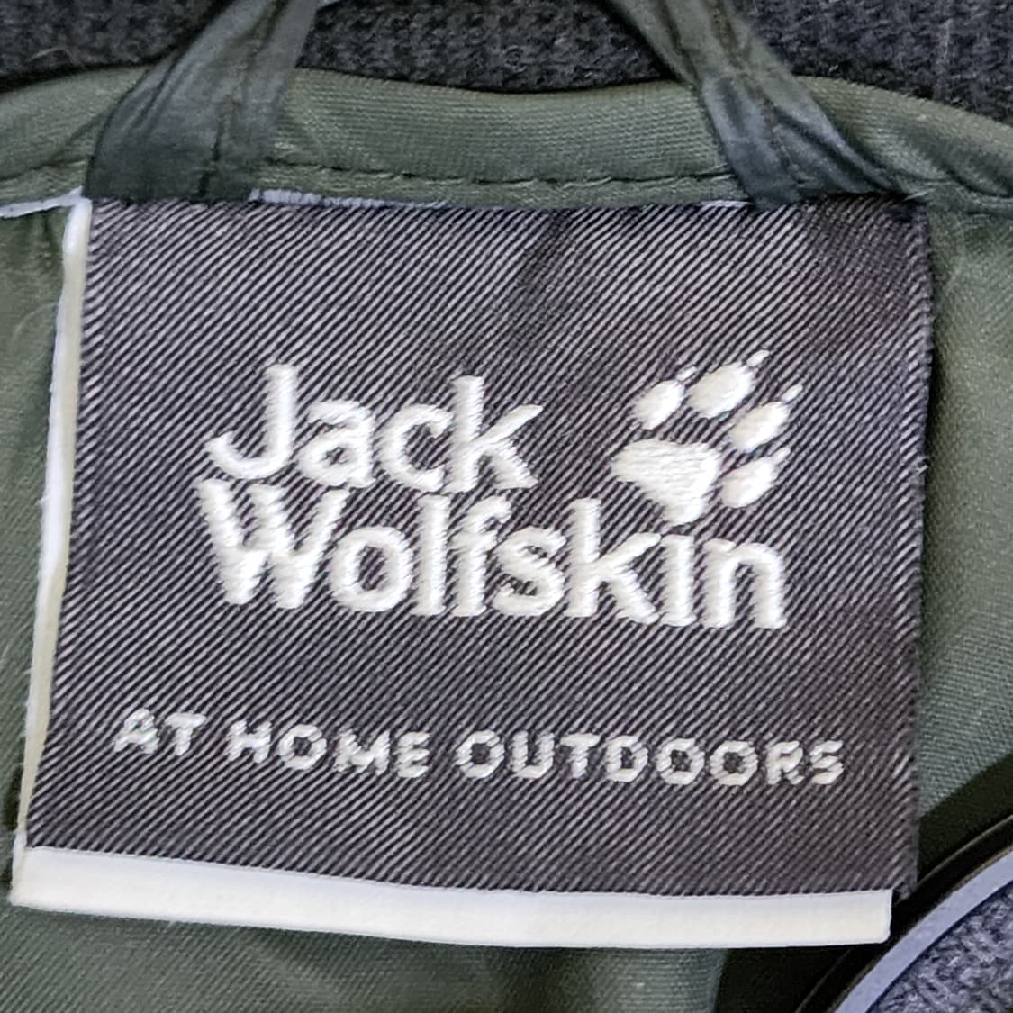 [L] Jack Wolfskin 퀼팅 패딩 자켓 (그레이) 상품이미지4