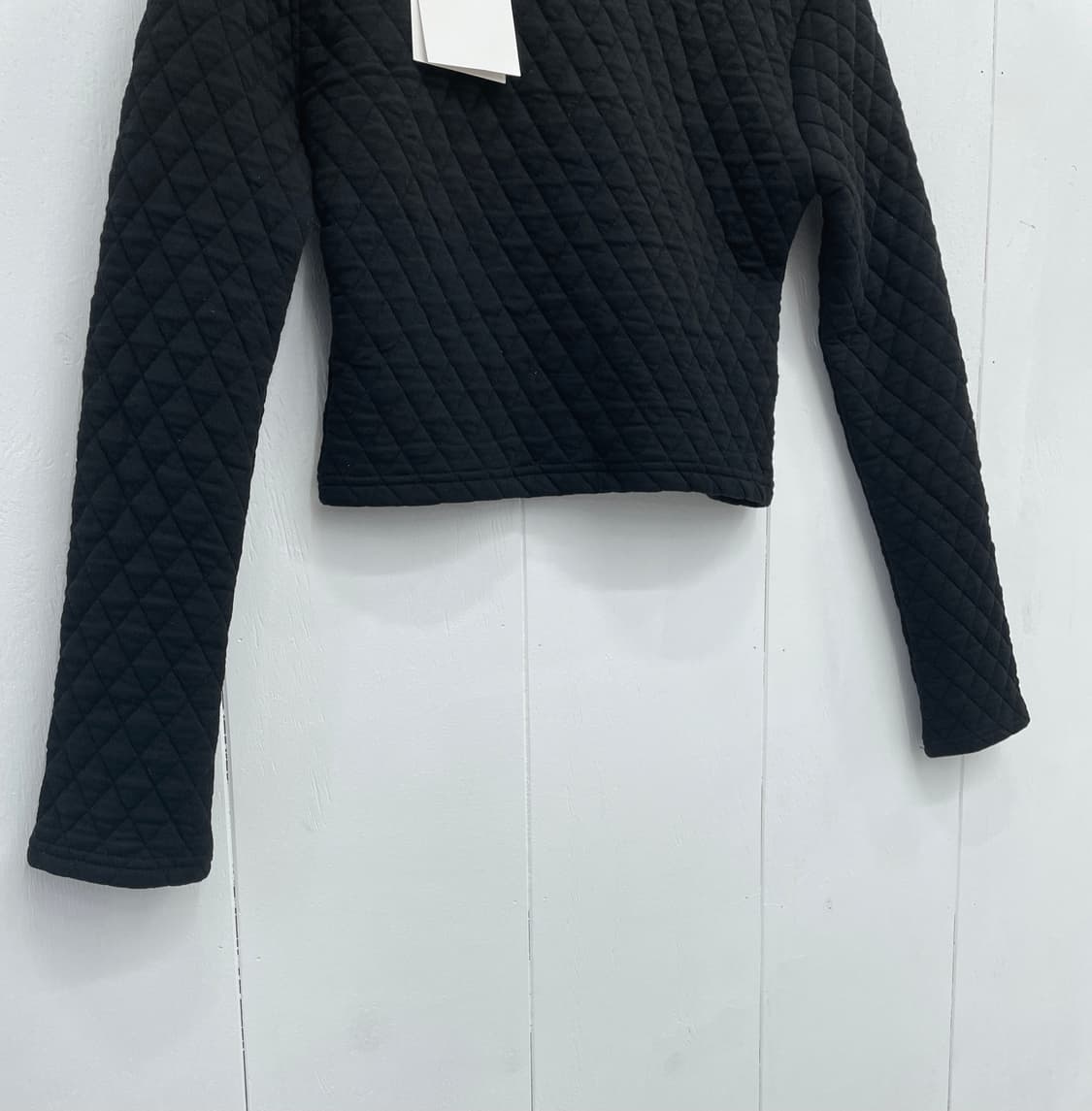 론론(RONRON) 퀼팅 크롭 티셔츠 상품이미지2