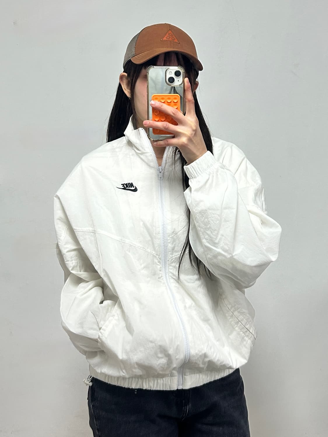 나이키 NSW 에센셜 윈드러너 우븐 바람막이 화이트 상품이미지2