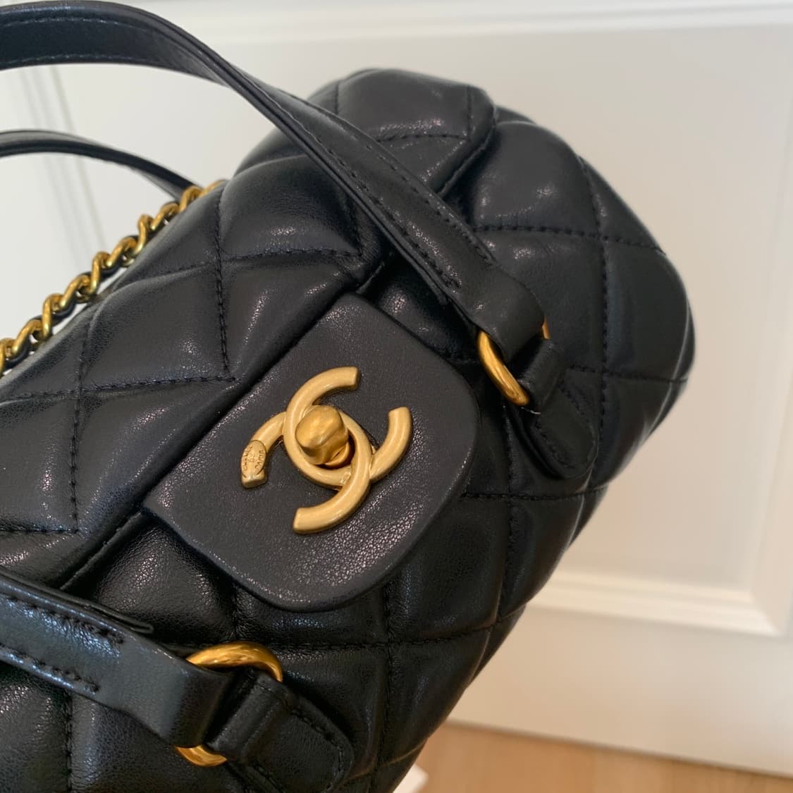 깜짝세일(새상품)정품 샤넬 뷰티 백 상품이미지8