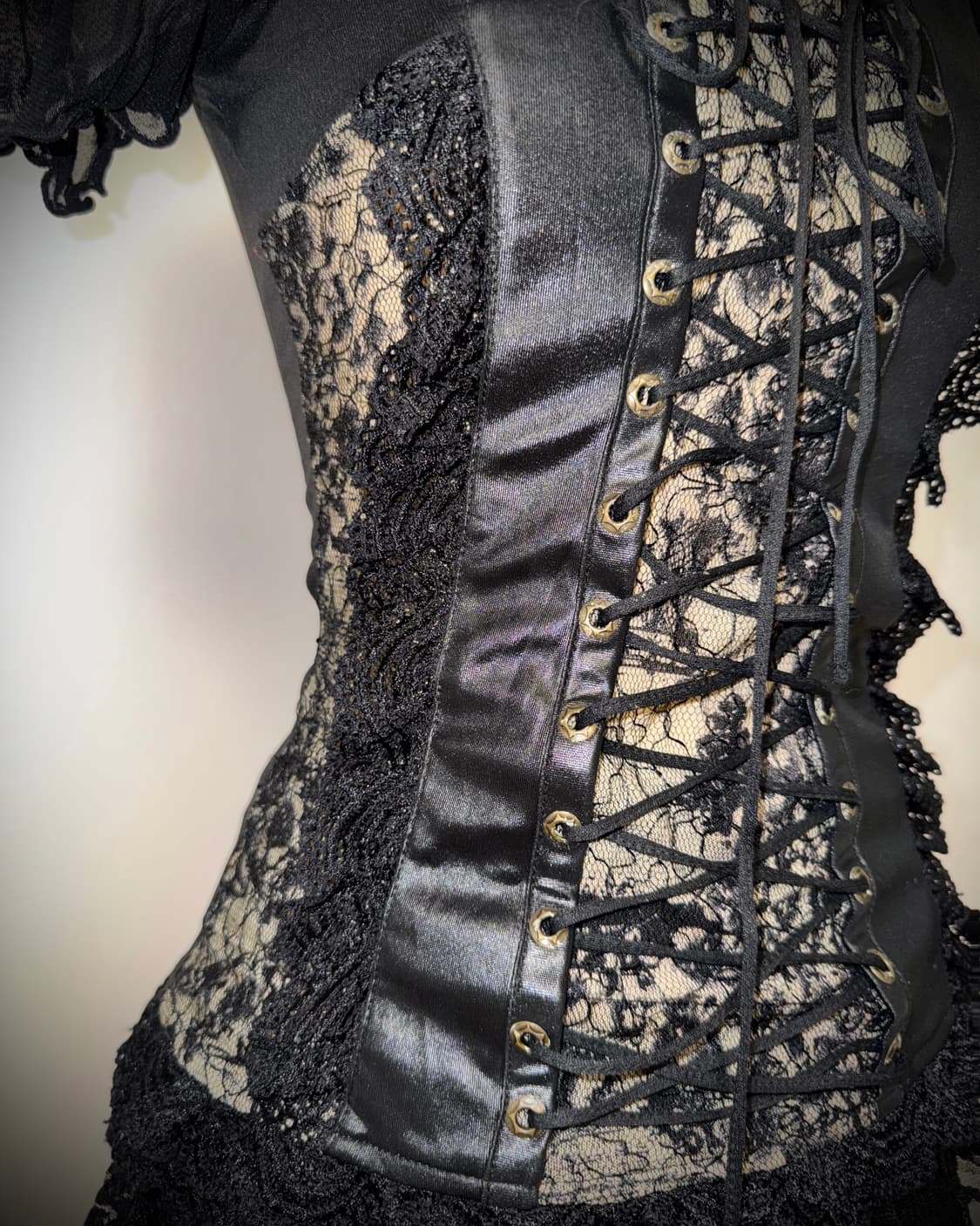 오즈온 아일렛 오리엔탈 탑 상품이미지2