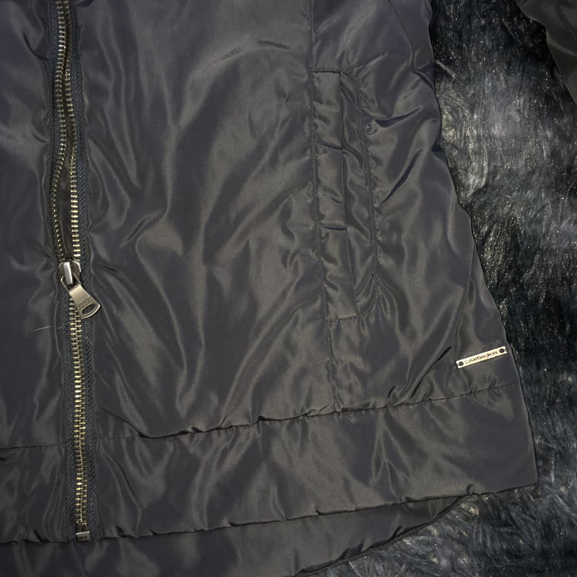 투티/ 0126 CK 캘빈클라인 진스 패딩 자켓 곤색 상품이미지2