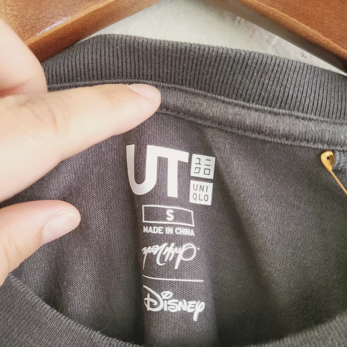 DisneyxUniqlo 캐릭터 자수 UT 상품이미지6