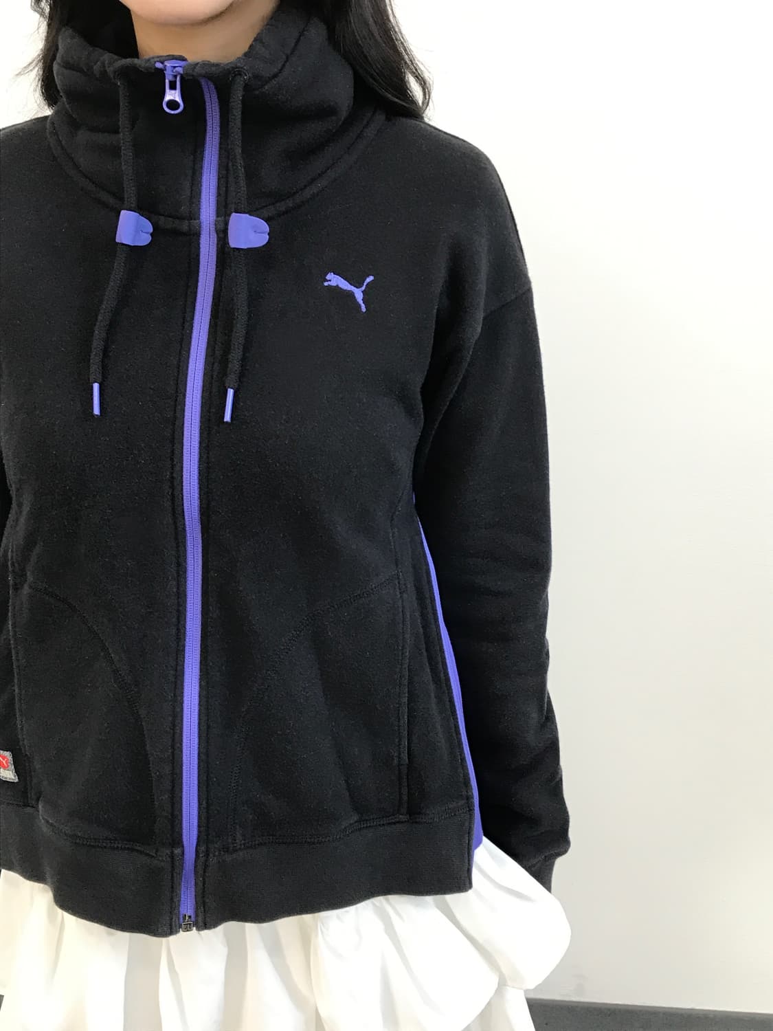 'PUMA' Black & Purple High-Neck Zip-Up  상품이미지3