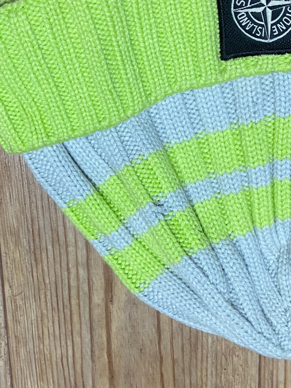 스톤아일랜드 비니 상품이미지3