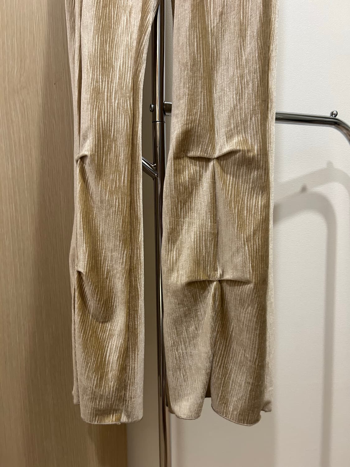 크랭크 핀턱 벨벳 팬츠 상품이미지5