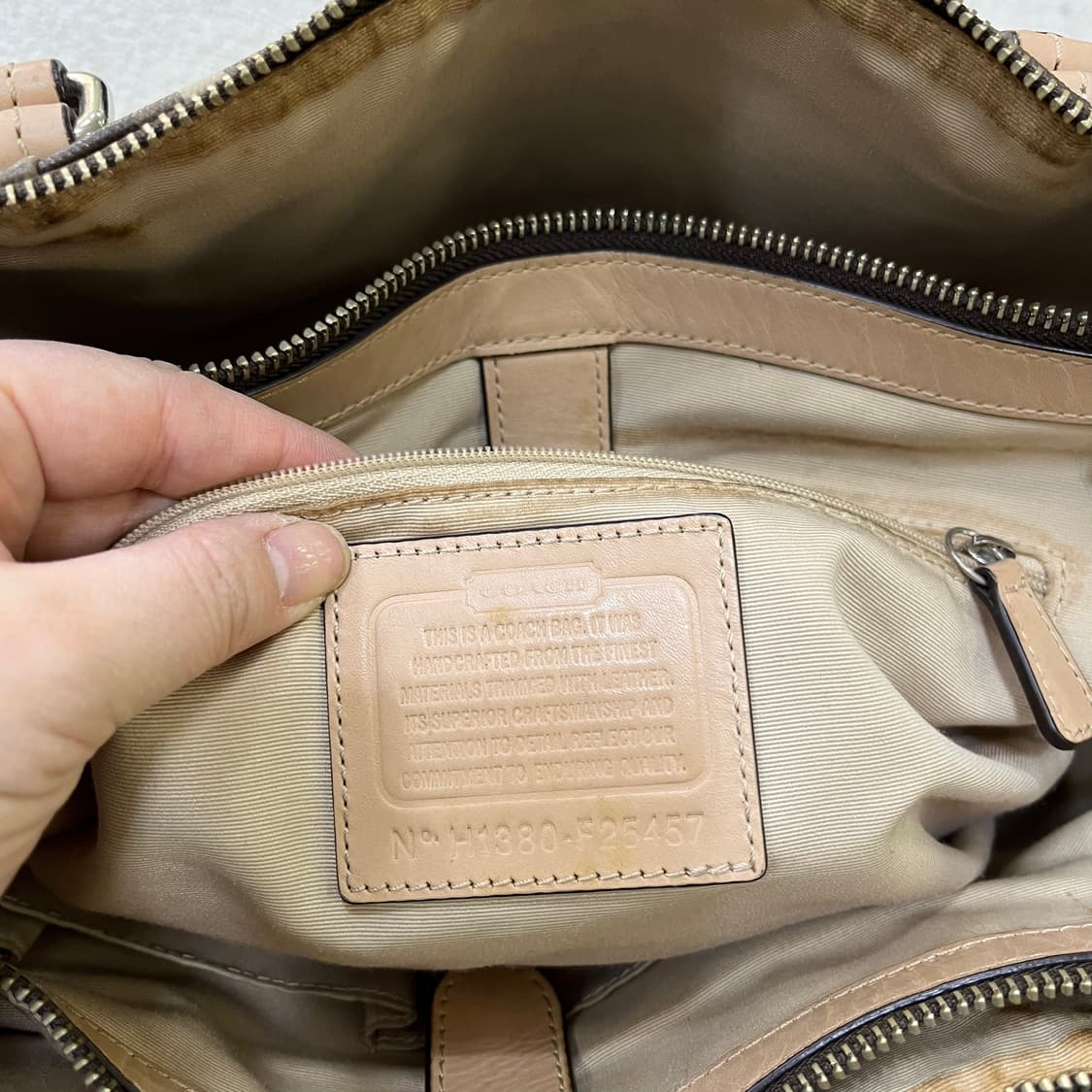 실측확인 코치 페이튼 시그니처 토트백 0409M 상품이미지4
