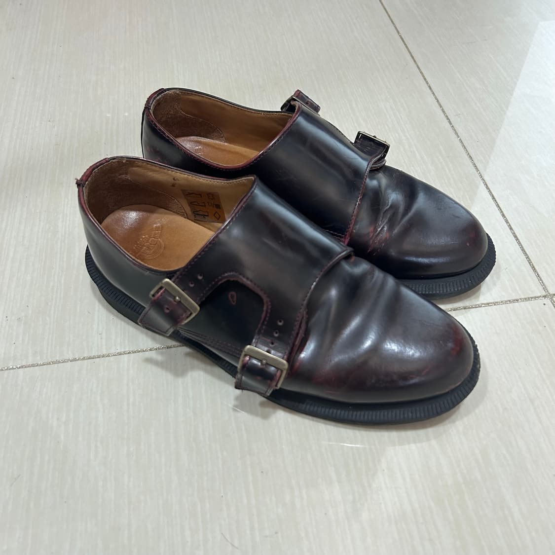 닥터마틴 투스트랩 로퍼 상품이미지2