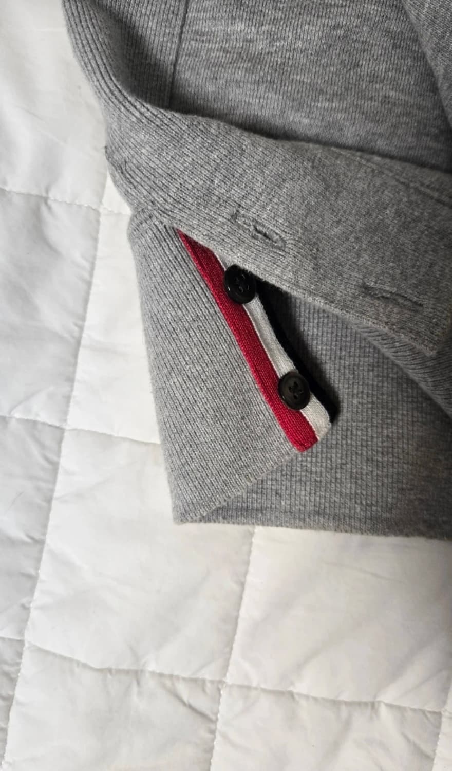 톰브라운 맨투맨 2사이즈 급처합니다 상품이미지3