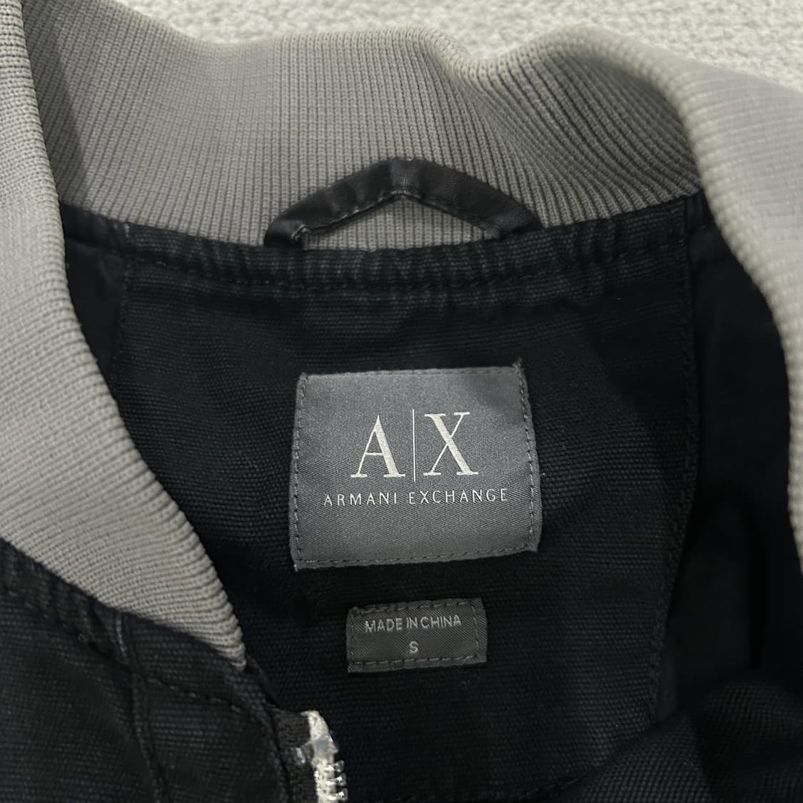 A|X 아르마니 익스체인지 블랙 봄버 자켓 s 상품이미지2