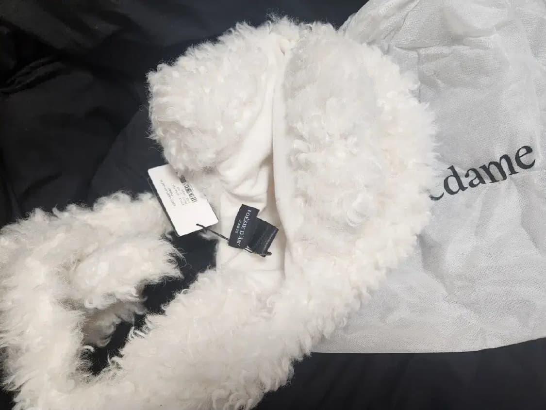 (새상품) 포에지담 knot earflap hat in furry 상품이미지2