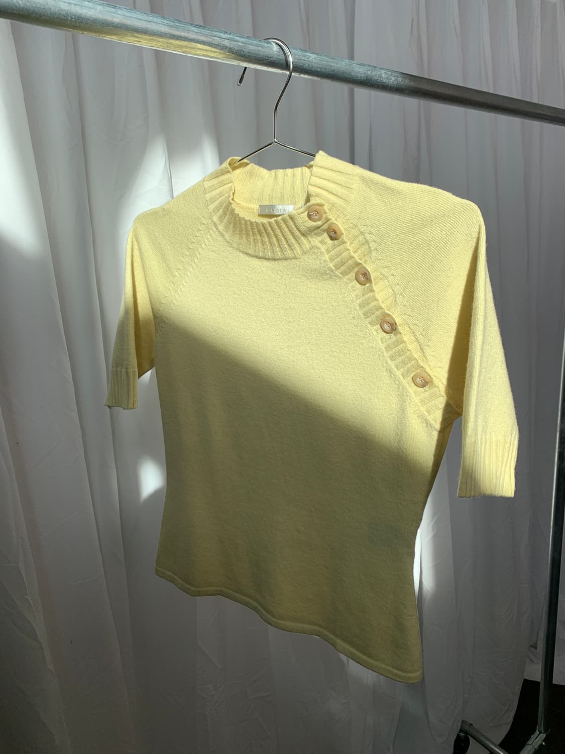 (HALOGEN) 빈티지 메리노 울 버튼 니트 톱 상품이미지1