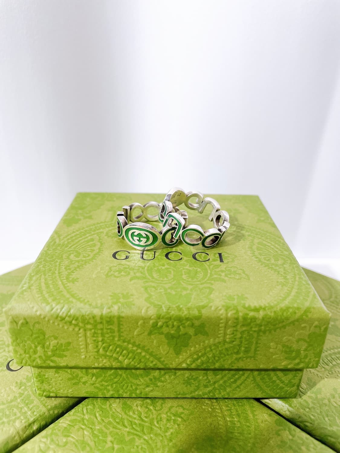(정품/새상품) GUCCI 구찌 공용 인터로킹 G 에나멜 그린 링 반지 상품이미지1