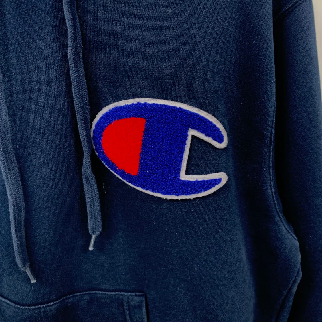 챔피온 덤블로고 네이비 후드티 상품이미지4